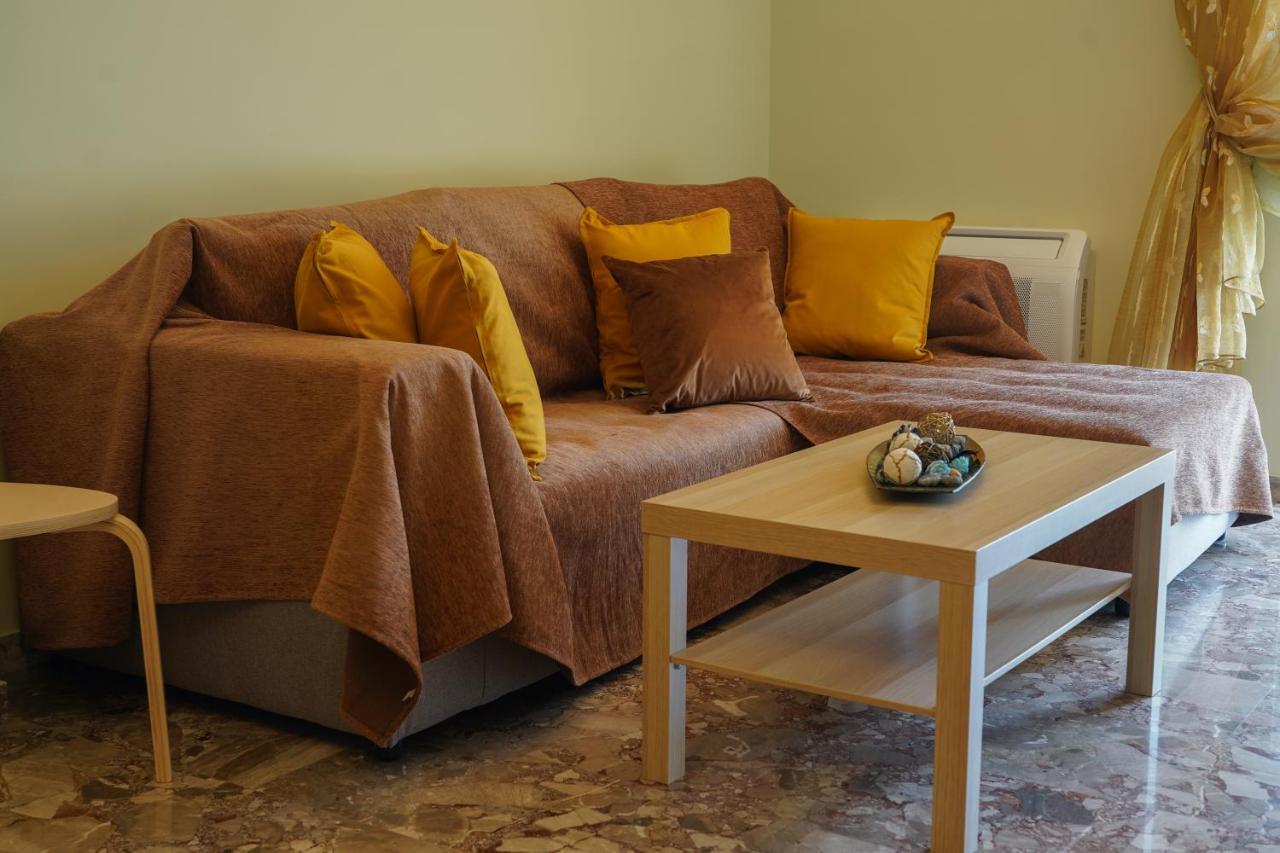 Katia'S Home نافبليو المظهر الخارجي الصورة